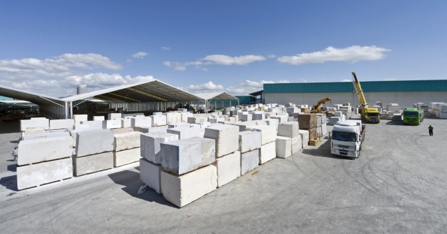 Marble Fuarına İthalatçı Akını