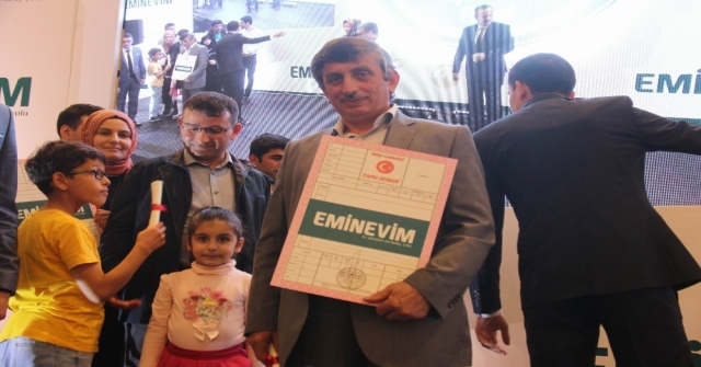 'Eminevim' her gün 72 aileye ev ve araba veriyor